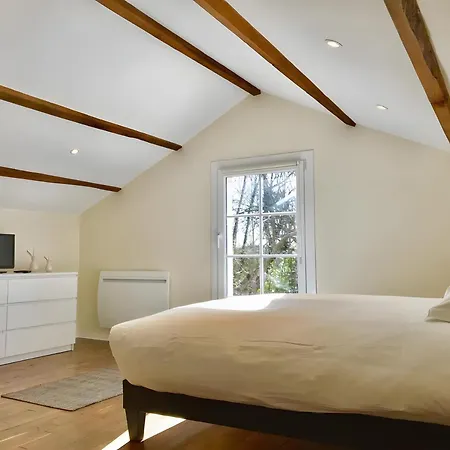 De La Sabliere 펜션